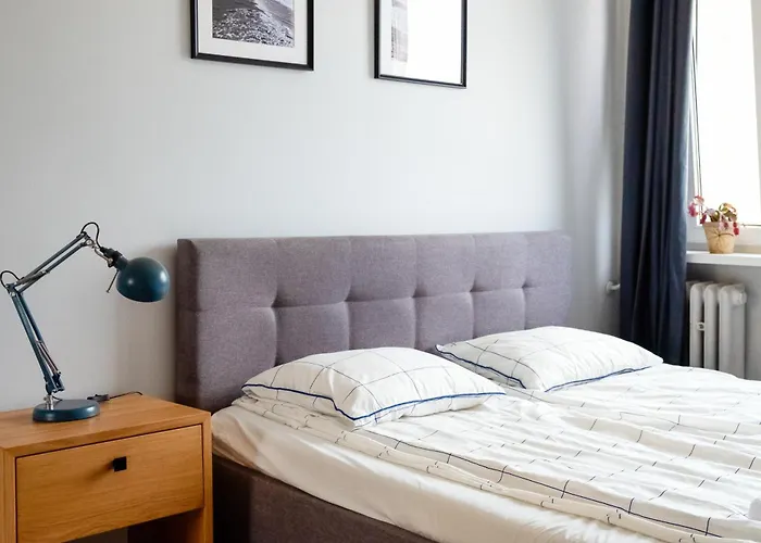 Sopot, 2 Bedrooms, 15 Min To The *